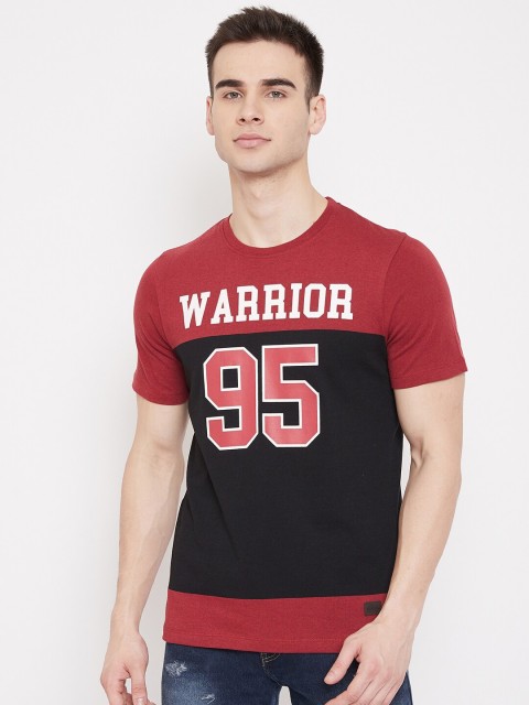 

Austin wood Men Maroon Colourblocked Round Neck T-shirt