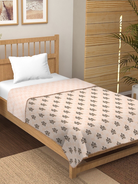 

BELLA CASA Peach-Coloured & White Floral AC Room 300 GSM Single Bed Dohar