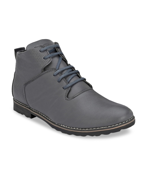 

Roadster Men Grey Textured Flat Boots