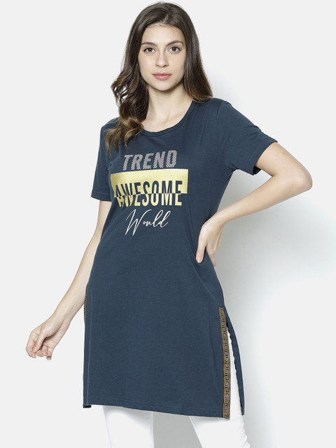 

V2 Value & Variety Teal Chambray Regular Longline Top