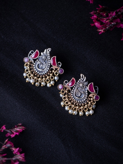 

MORKANTH JEWELLERY Pink & Silver-Toned Peacock Shaped Studs