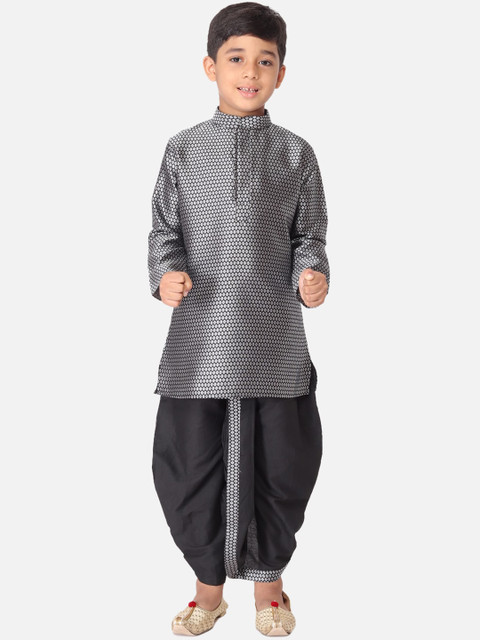 

TABARD Boys Black Printed Kurta with Dhoti Pants