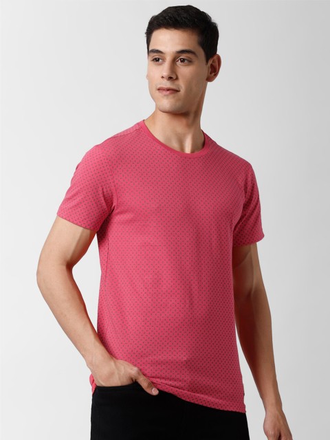 

Peter England Casuals Men Pink Printed Round Neck T-shirt