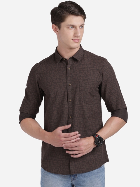 

Crocodile Men Brown Slim Fit Printed Cotton Linen Casual Shirt