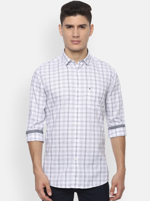 

Van Heusen Sport Men White Slim Fit Checked Casual Shirt