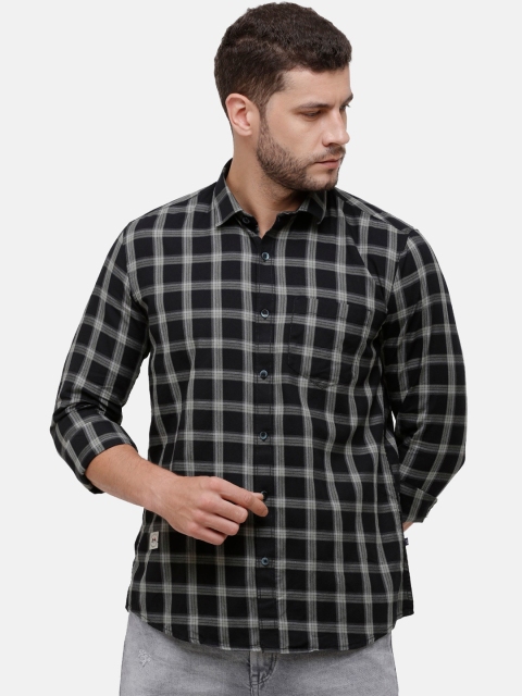

Alan Scott Men Black & White Regular Fit Checked Pure Cotton Casual Shirt