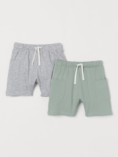 

H&M Boys Grey & Green Solid 2 Pack Shorts