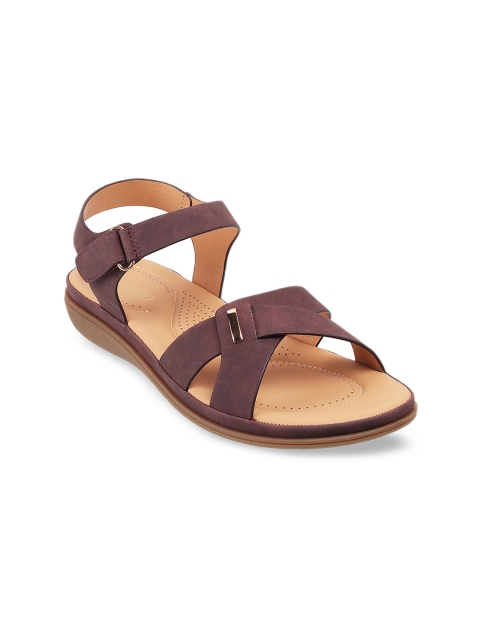 

Metro Women Brown Solid Heels