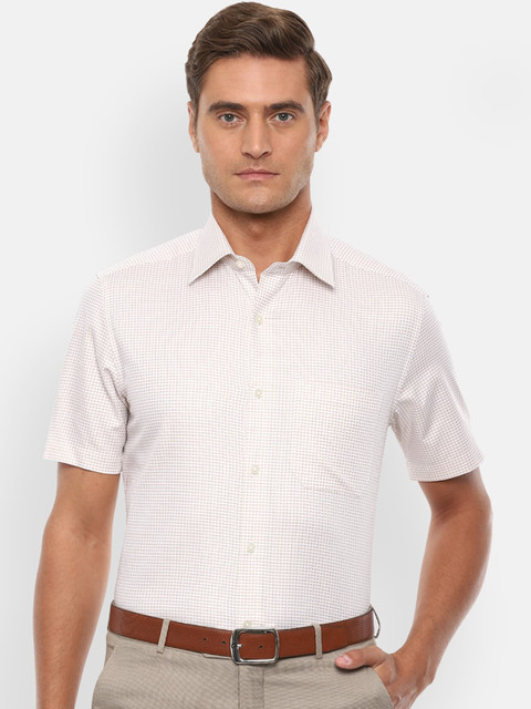 

Louis Philippe Men Off-White & Beige Regular Fit Checked Cotton Formal Shirt