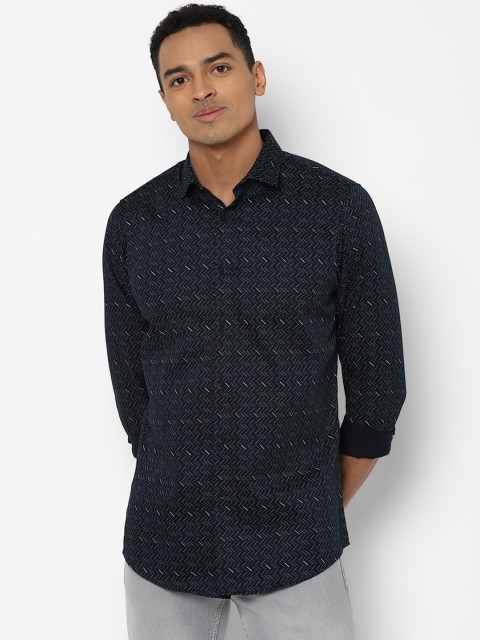 

Allen Solly Men Navy Blue & White Slim Fit Printed Casual Shirt