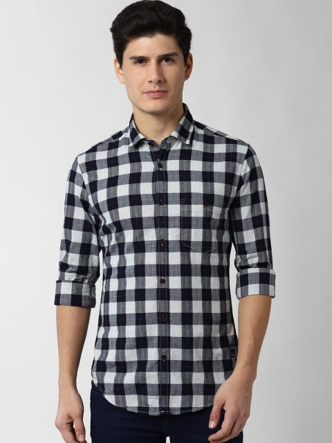 

Peter England Casuals Men White & Navy Blue Slim Fit Checked Casual Shirt