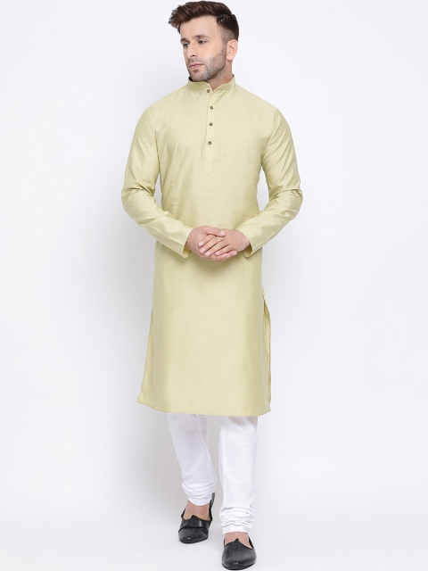 

NAMASKAR Men Green Solid Kurta with Pyjamas