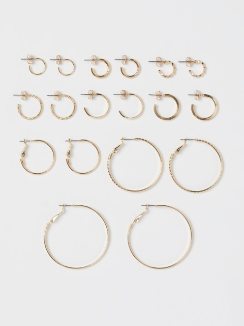 

H&M Women Gold-Toned 9 Pairs Hoop Earrings