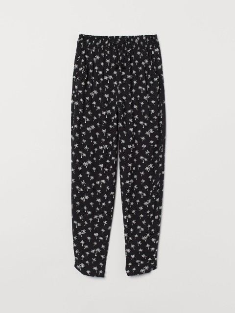 

H&M Girls Black Printed Trousers
