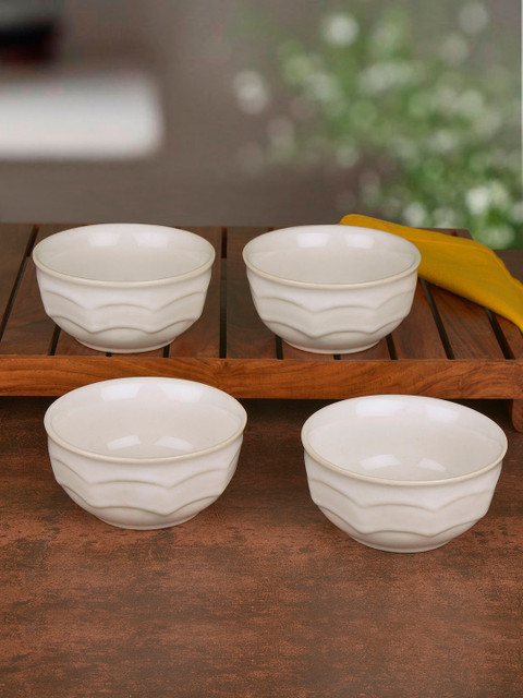 

StyleMyWay Set Of 4 White Handcrafted Ceramic Serving Bowls