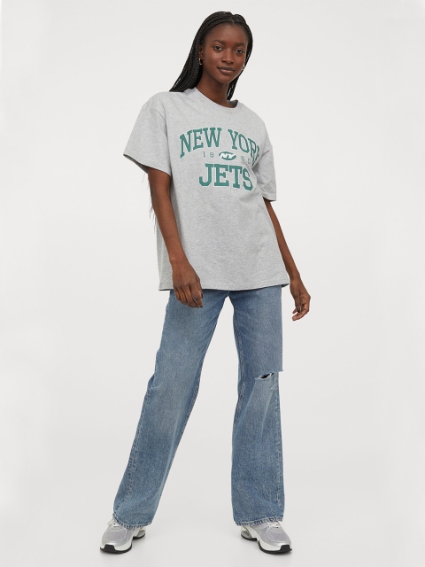 

H&M Women Grey Oversized Printed T-shirt