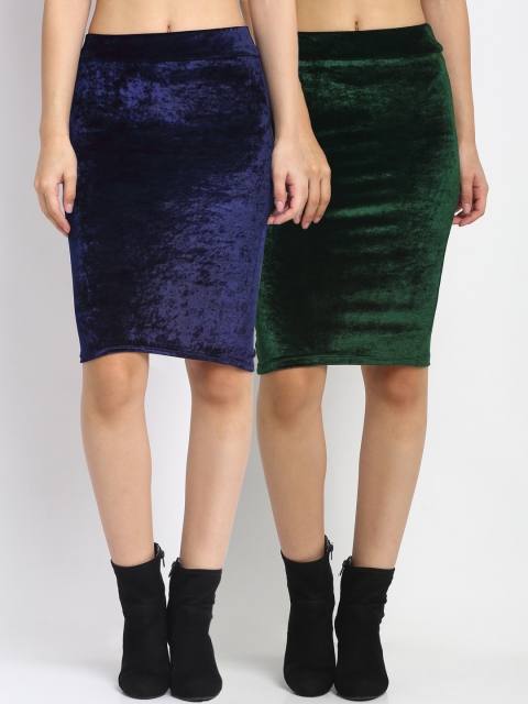 

NEUDIS Women Pack Of 2 Solid Velvet Pencil Knee-Length Skirts, Green