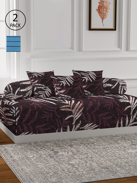 

KLOTTHE Set of 2 Striped Cotton Single Bedsheet With 4 Bolster Covers & 6 Cushion Covers, Brown