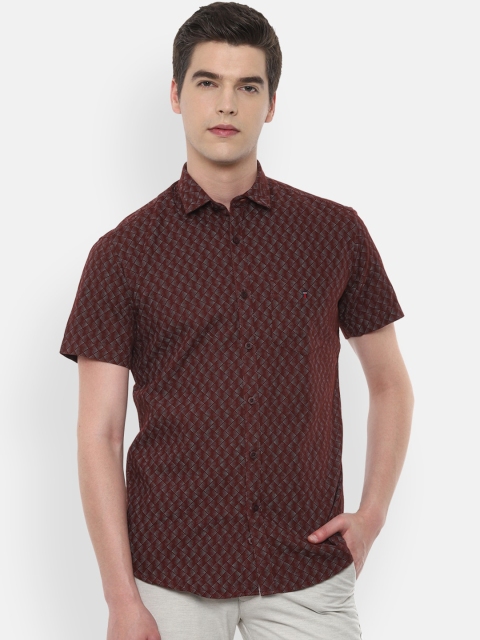 

Louis Philippe Sport Men Maroon & White Slim Fit Printed Pure Cotton Casual Shirt