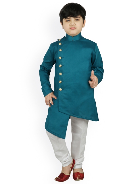 

SG YUVRAJ Boys Blue & White Solid Kurta with Churidar