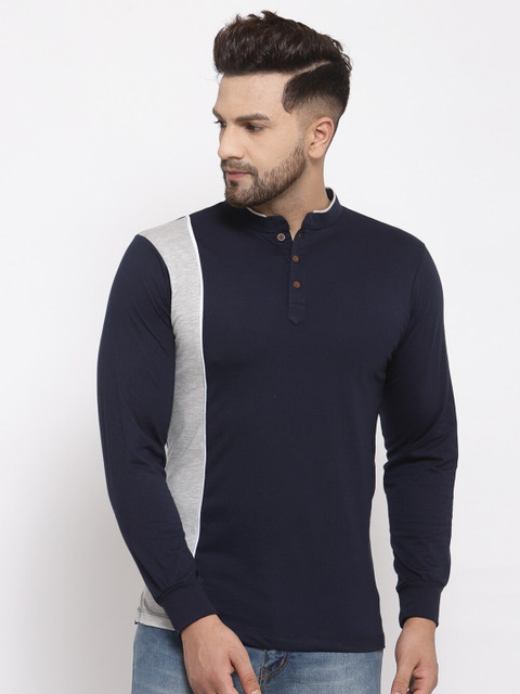 

Kalt Men Navy Blue Colourblocked Mandarin Collar T-shirt