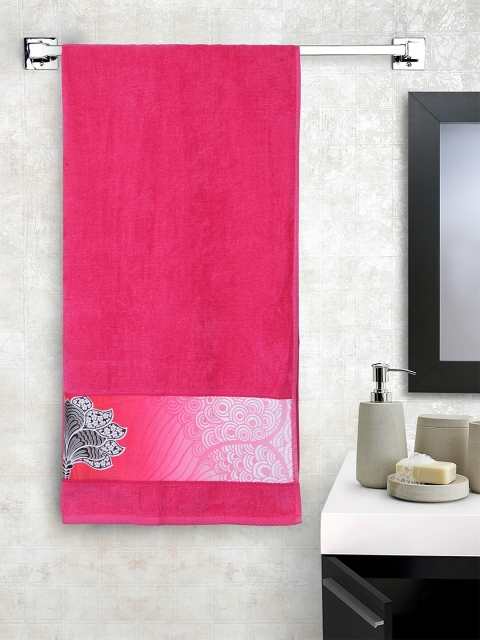 

SPACES Pink & White Printed 550 GSM Pure Cotton Bath Towel