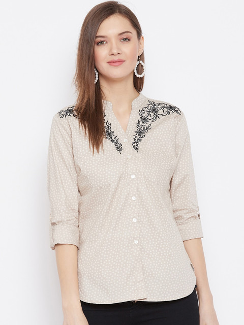 

Ruhaans Women Beige & White Printed Casual Shirt