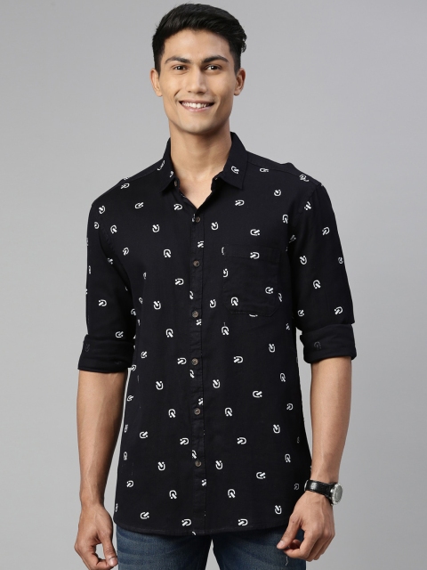 

William White Men Black & White Cotton Slim Fit Printed Casual Shirt