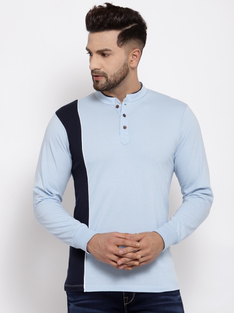 

Kalt Men Blue Colourblocked Mandarin Collar T-shirt