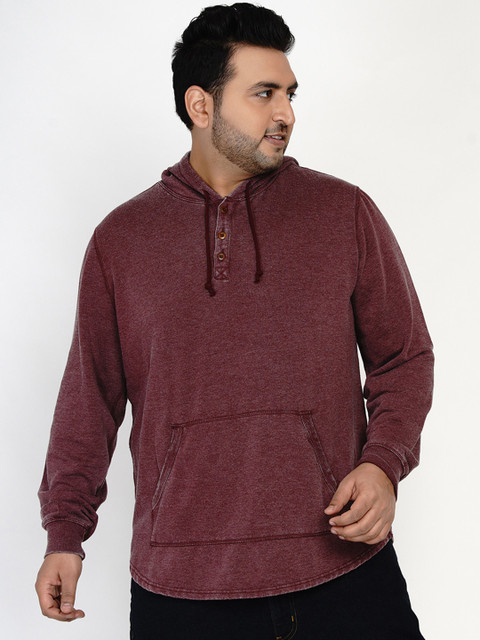 

Santonio Men Maroon Solid Hooded Sweatshirt