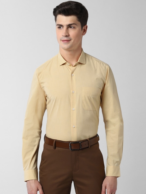 

Peter England Men Yellow Solid Slim Fit Formal Shirt