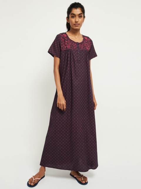 

max Navy Blue & Pink Embroidered Nightdress