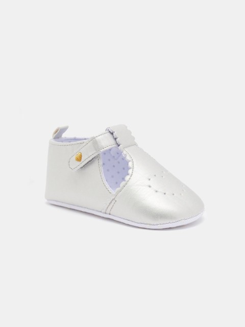 

shoexpress Infant Girls Silver Mary Jane Booties