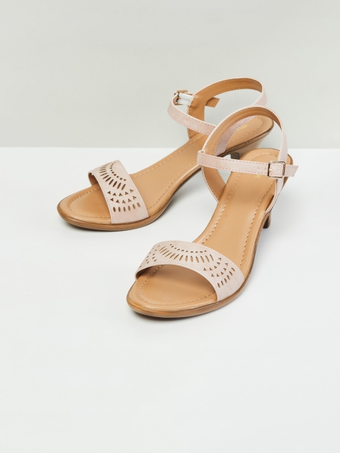 

max Beige Solid Block Sandals