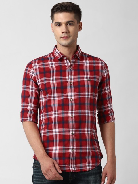 

Peter England Casuals Men Red Slim Fit Checked Casual Shirt