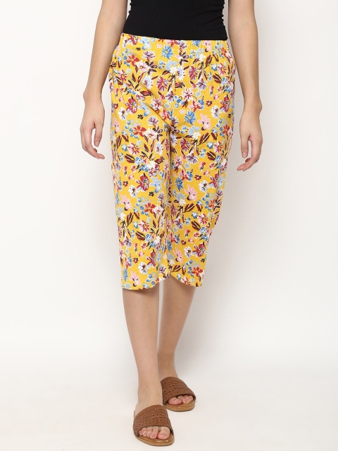 

V2 Value & Variety Women Mustard Ditsy Floral Printed Capris