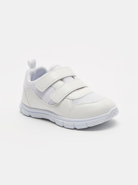 

shoexpress Girls White Textile Walking Shoes
