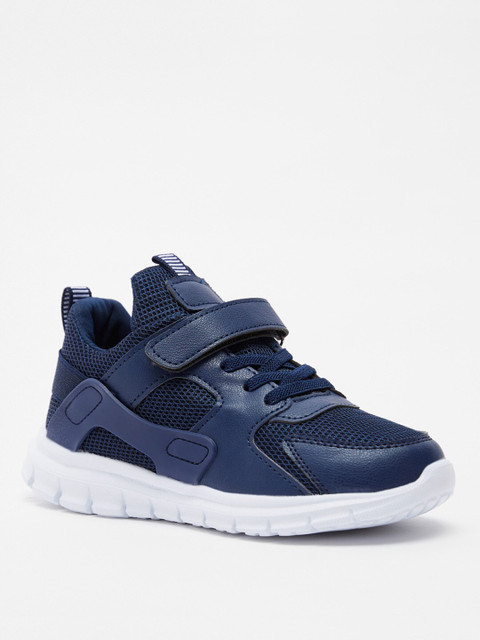 

shoexpress Boys Blue Textile Walking Shoes