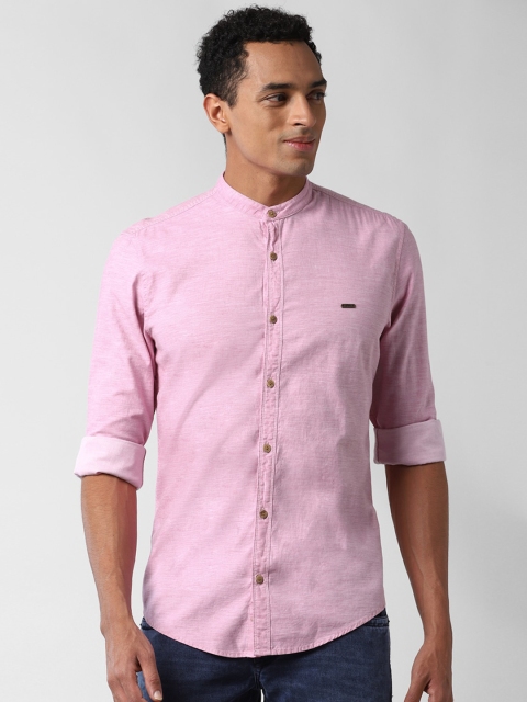 

Peter England Casuals Men Pink Slim Fit Solid Casual Shirt