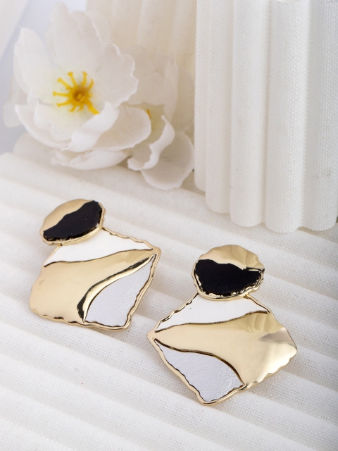 

CRZ Gold-Toned & Silver-Toned Contemporary Studs Earrings