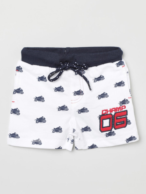 

max Boys White Conversational Printed Mid-Rise Regular Shorts
