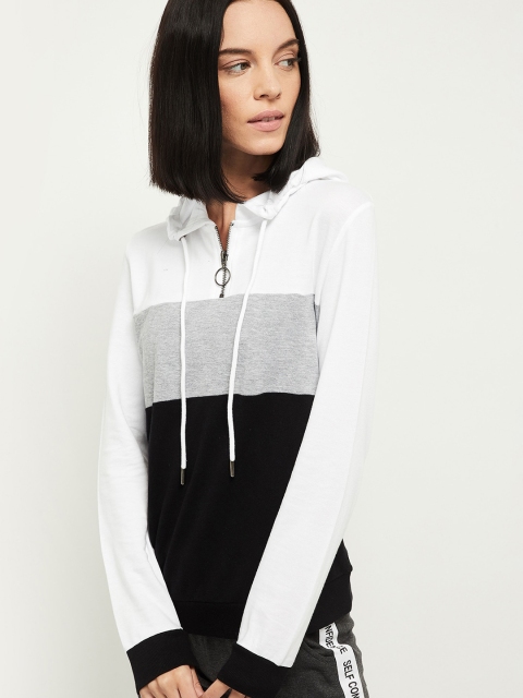 

max Women White Colourblocked Monochrome T-shirt