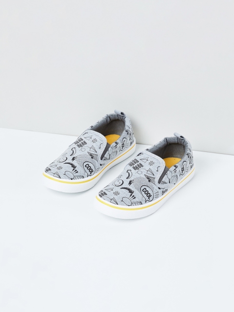 

max Boys Grey Printed Slip-On Sneakers