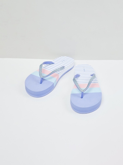 max Women Blue Printed Thong Flip-Flops