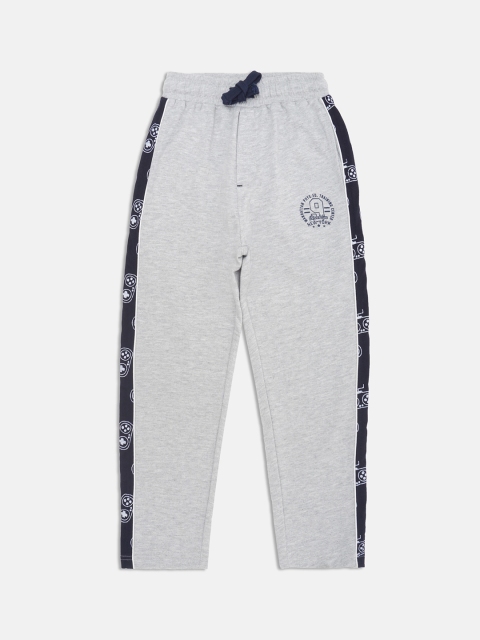 

Lil Tomatoes Boys Grey Solid Straight-Fit Pure Cotton Track Pants