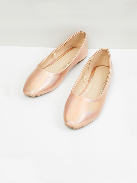

max Women Gold Ballerinas Flats