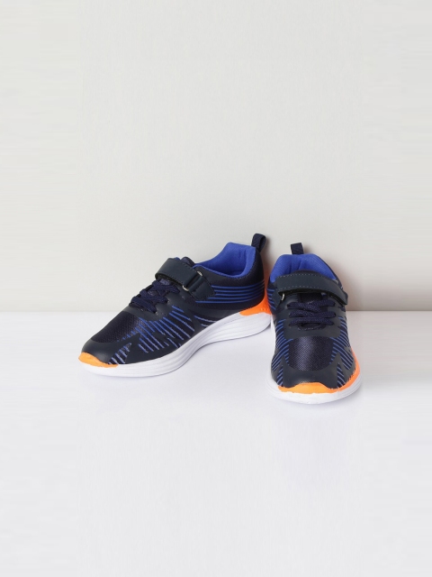 

max Boys Navy Blue Printed Sneakers