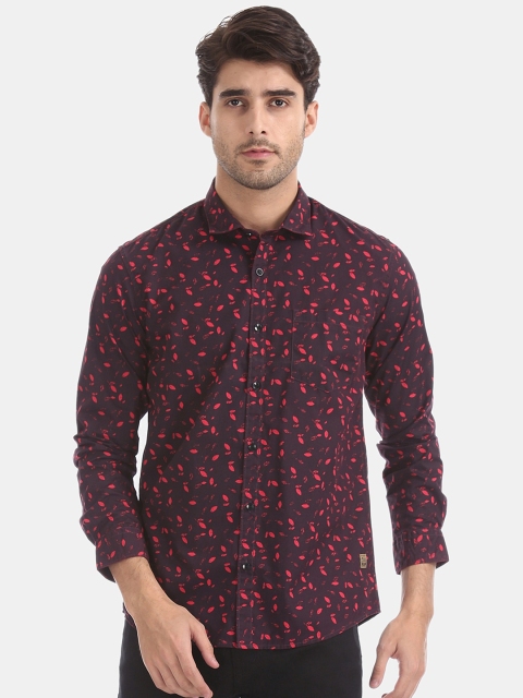 

Newport Men Maroon Printed Casual Shirt