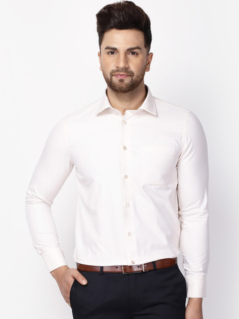 

Blackberrys Men Off White Slim Fit Casual Shirt