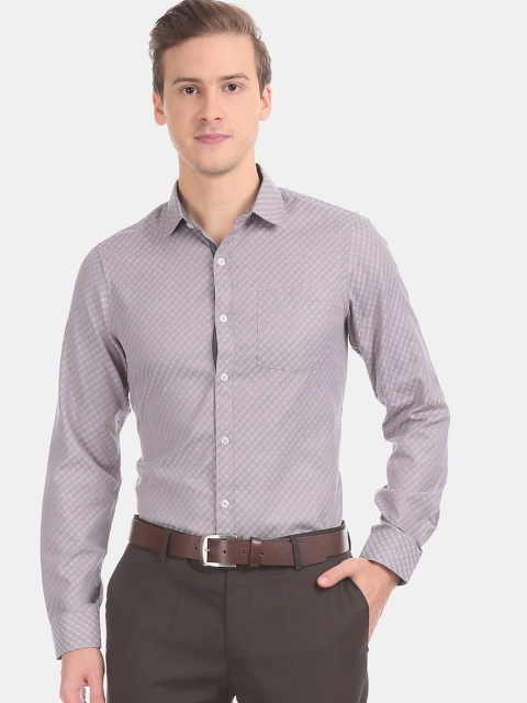 

Excalibur Men Grey Printed Formal Shirt